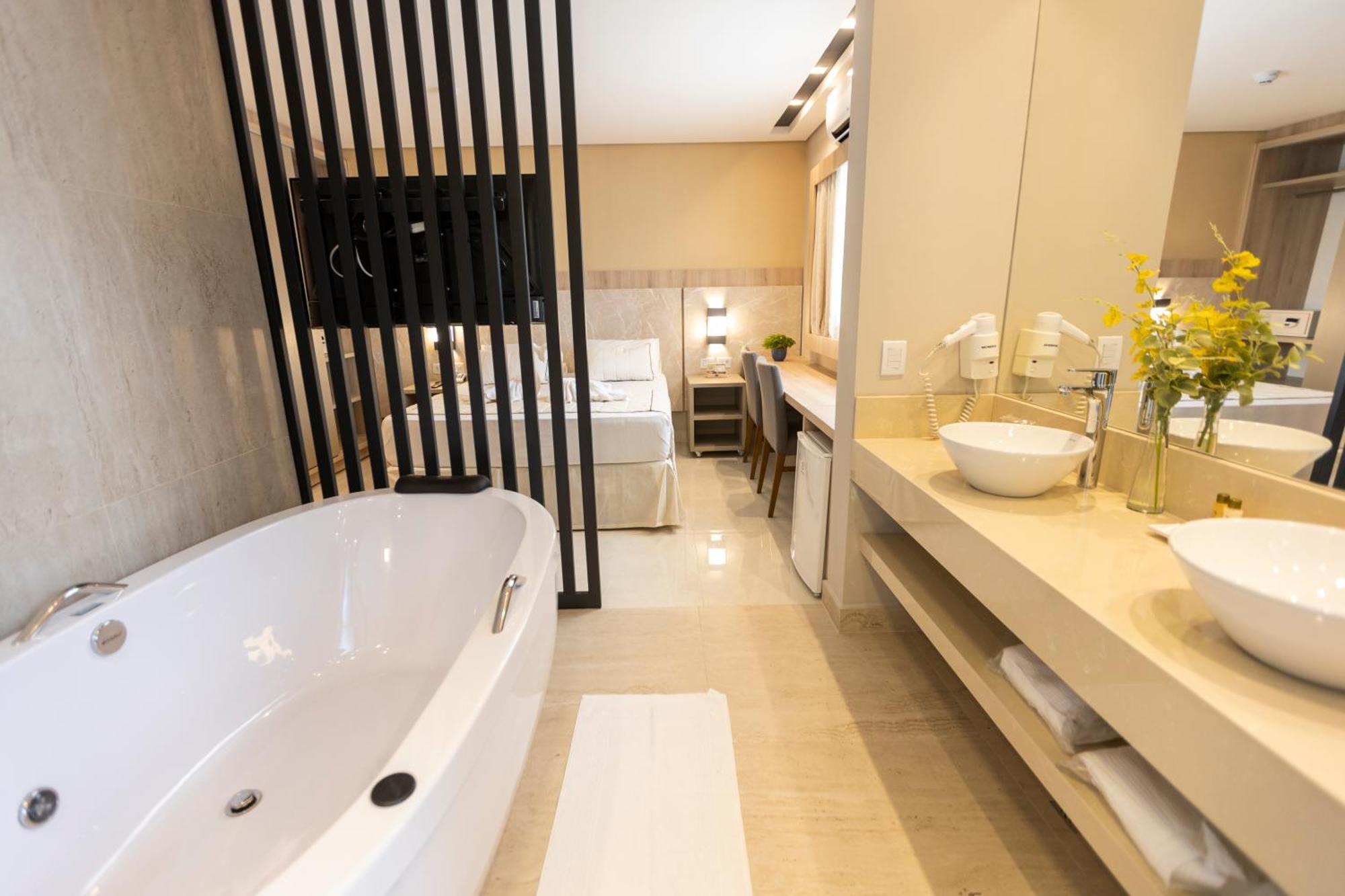 Nadai Confort E Hotel 4*