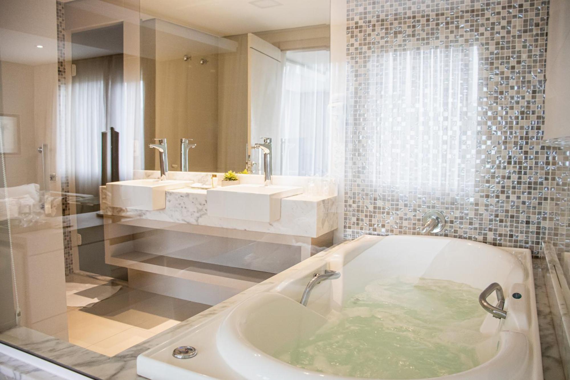 Nadai Confort E Hotel