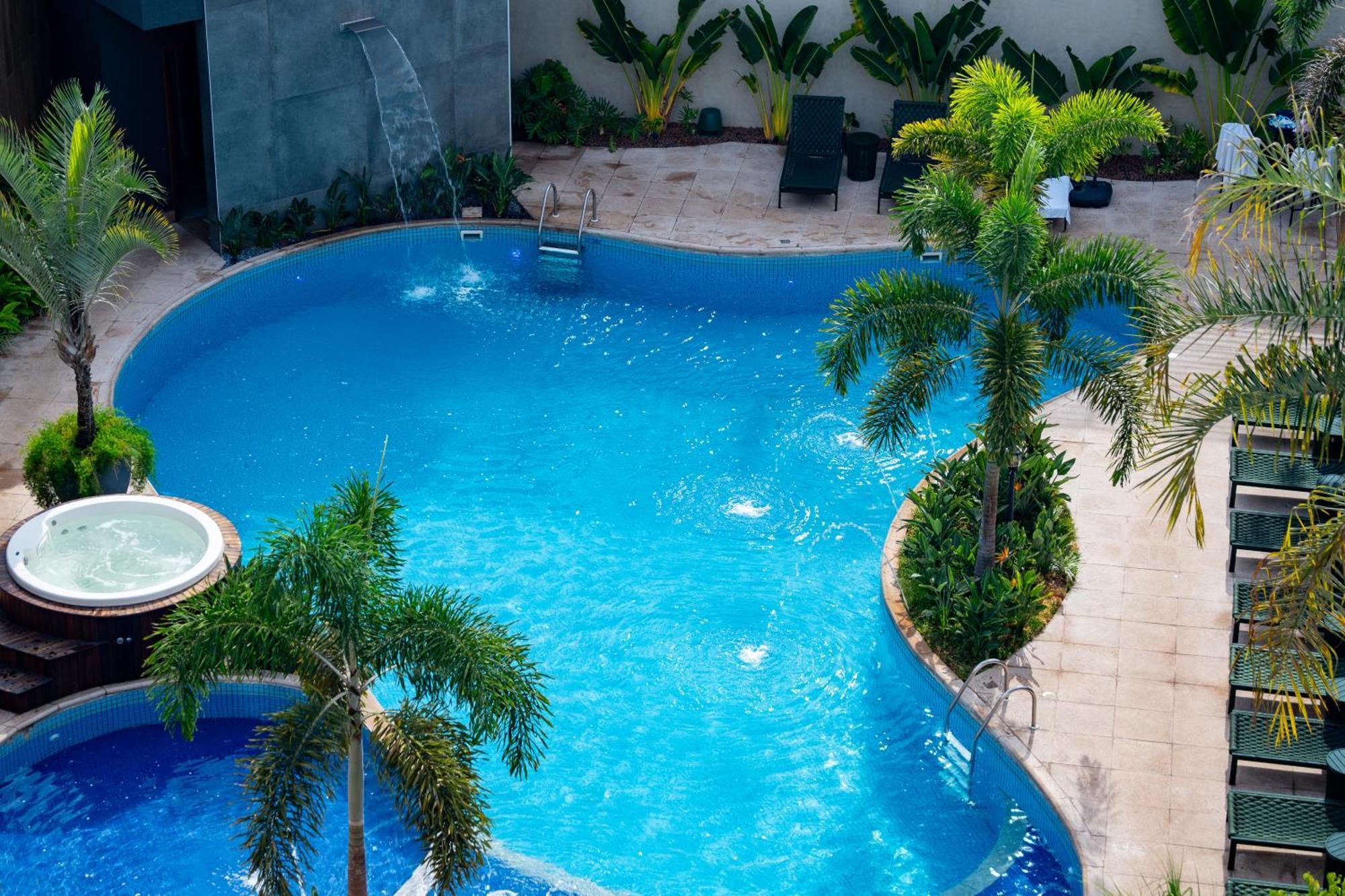 Hotel Nadai Confort E 4*